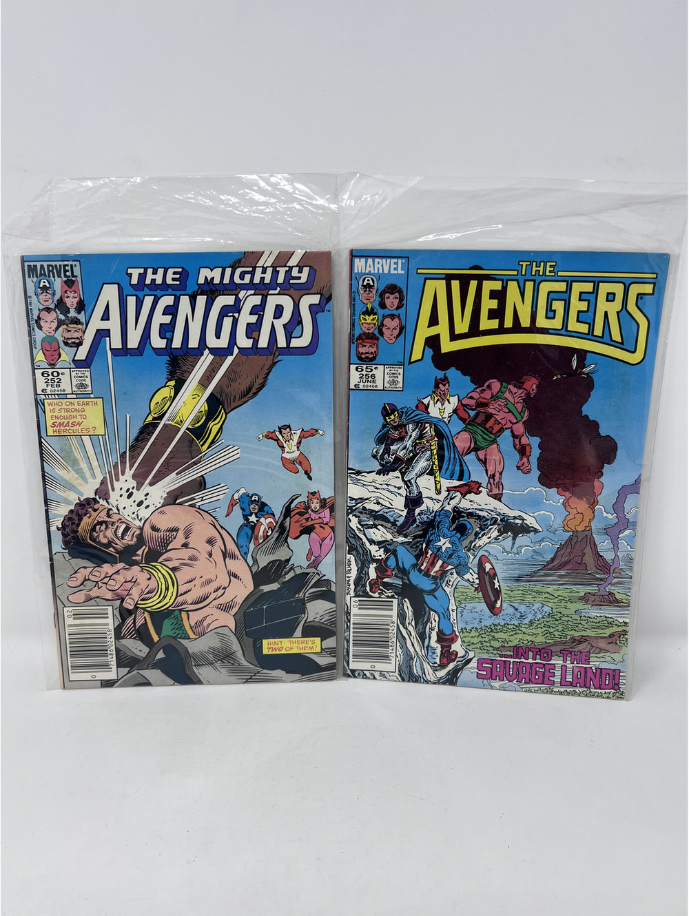 The Mighty Avengers Comic Book Lot - Issues #252 & #256